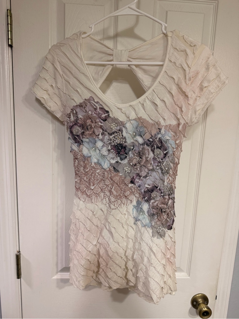 Floral Appliqué Ruffled Cream Top